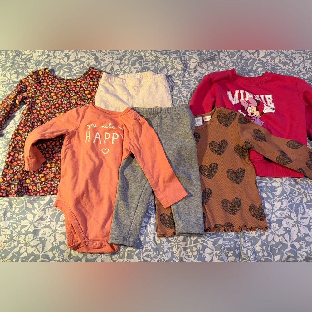 Toddler Girl Clothing Set - 18 M